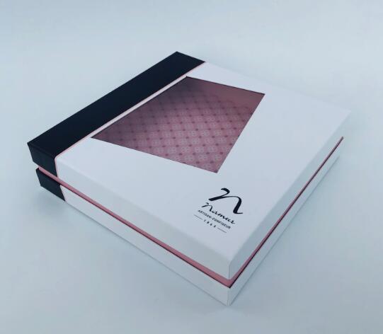 CHOCOLATE BOX WITH PVC WINDOW